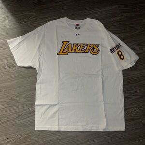 Vintage Nike Kobe Bryant Lakers T Shirt Size XL Center Swoosh NBA 2001